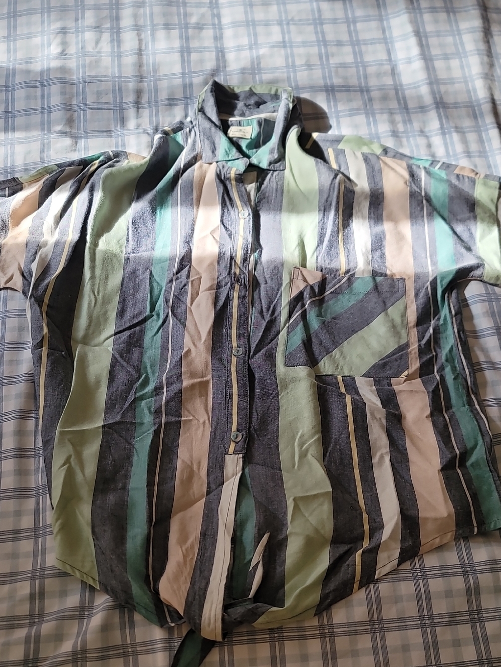 O'Neill Vertical Stripe Short-Sleeve Blouse in Green, Beige, Navy